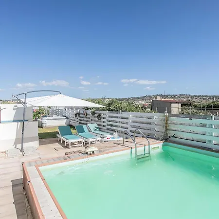 Appartement Beautiful In With Jacuzzi